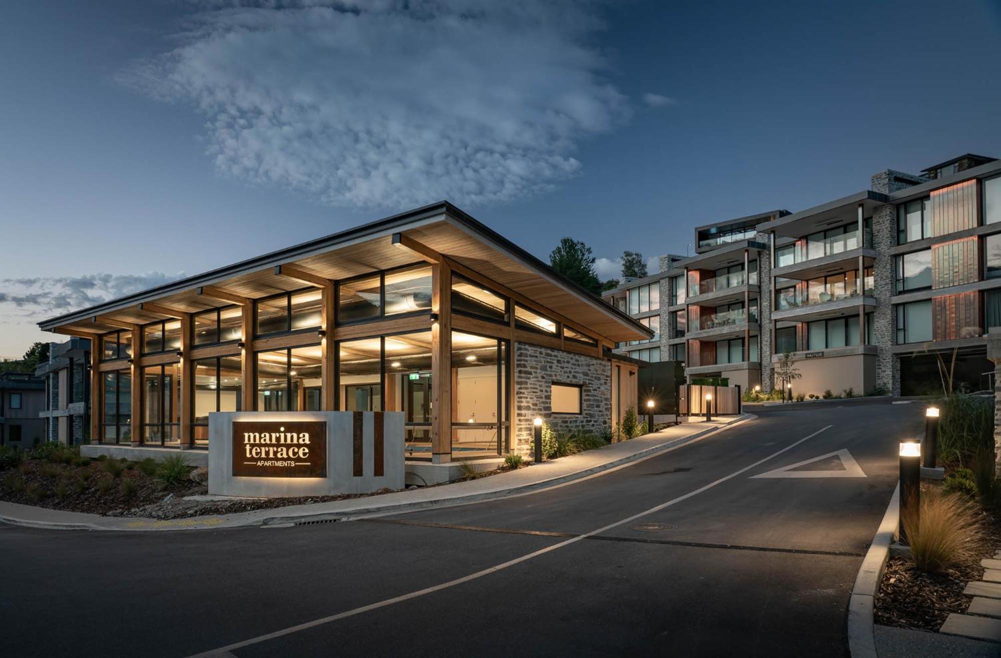 Marina Terrace Apartments, Wanaka Esterno foto