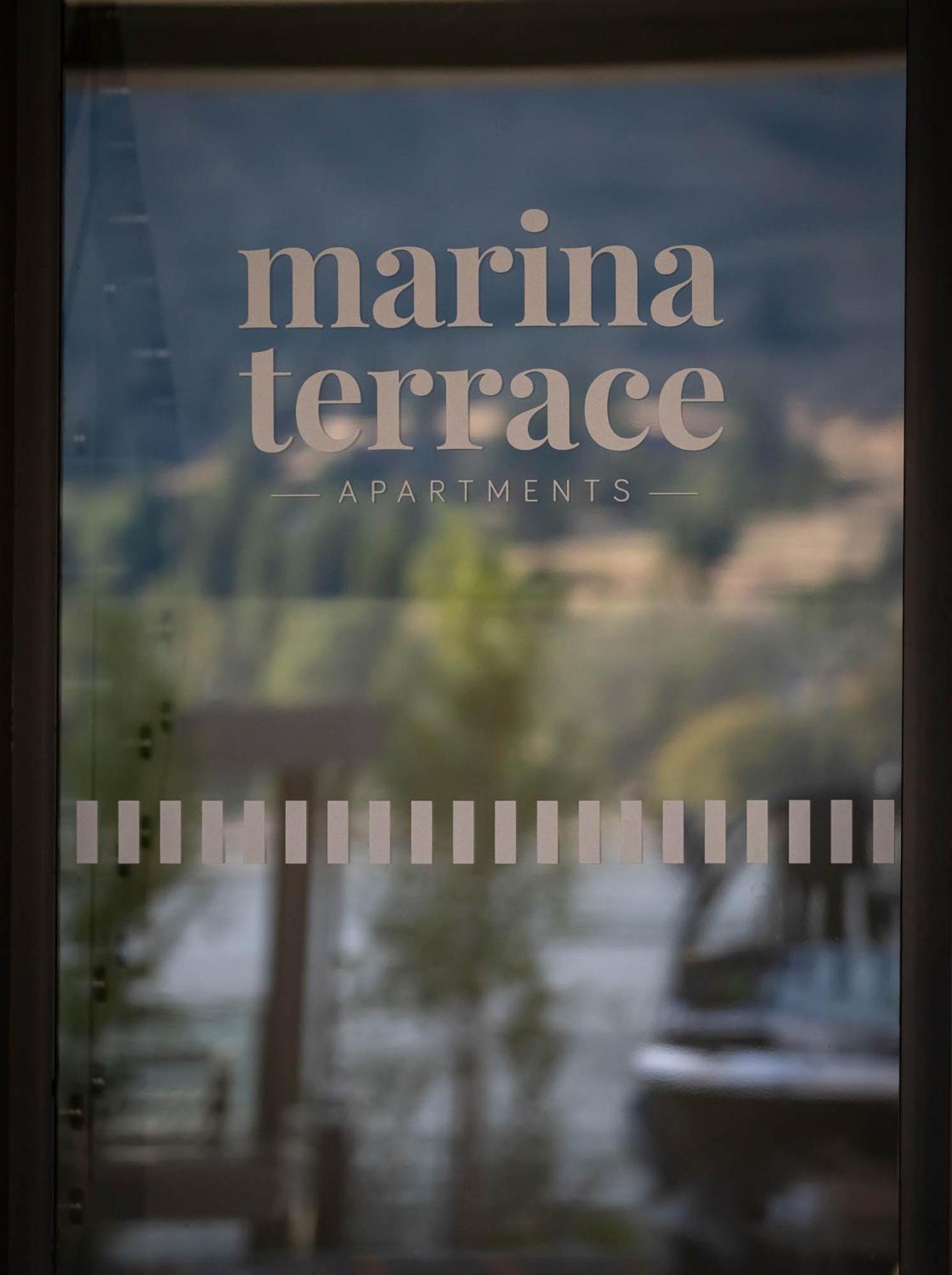 Marina Terrace Apartments, Wanaka Esterno foto