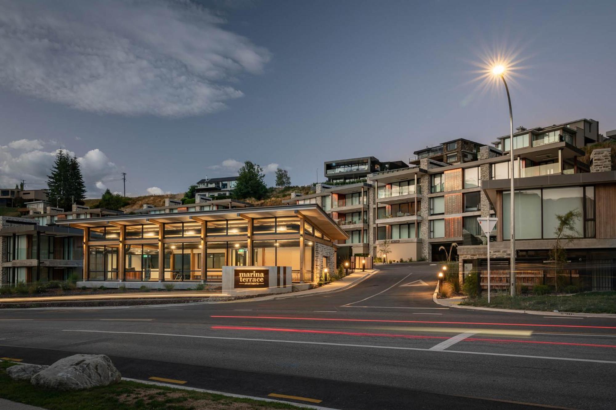 Marina Terrace Apartments, Wanaka Esterno foto